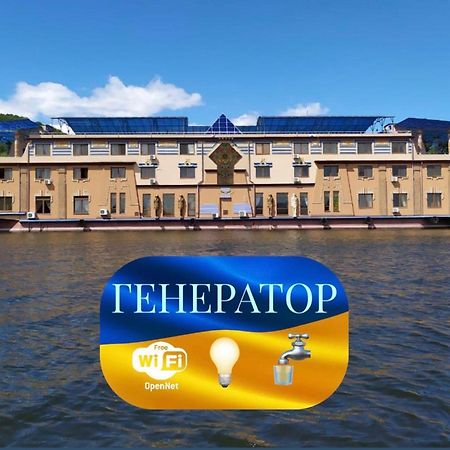 Отель Фараон Kyiv Exterior photo