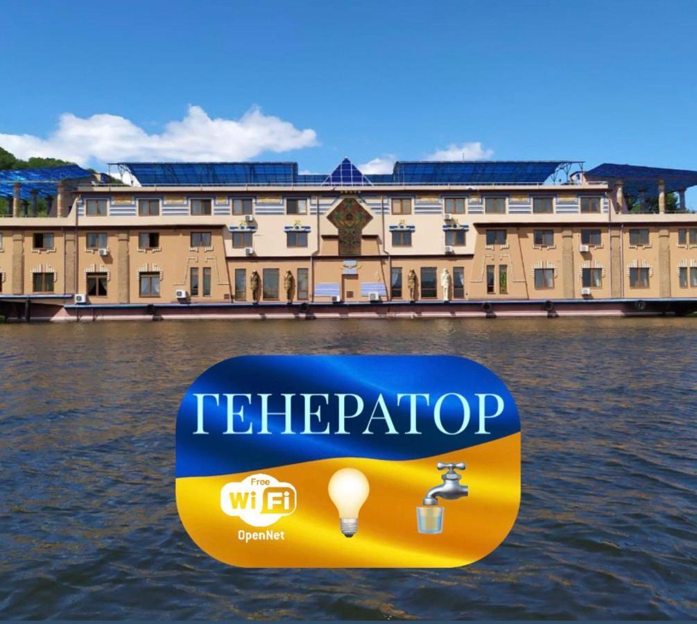 Отель Фараон Kyiv Exterior photo